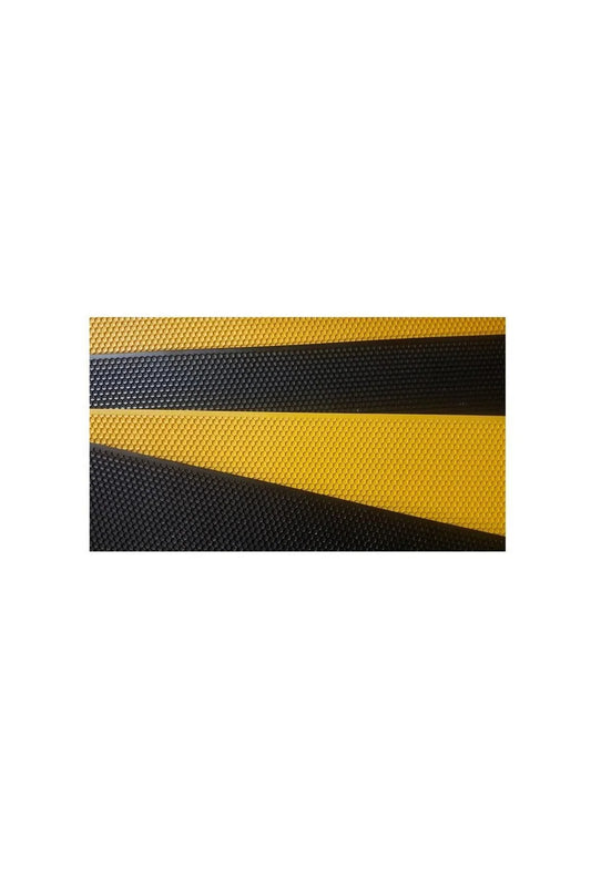 Full-Depth Plastic Foundation Sheets – Black or Yellow, 20 or 100 Pack