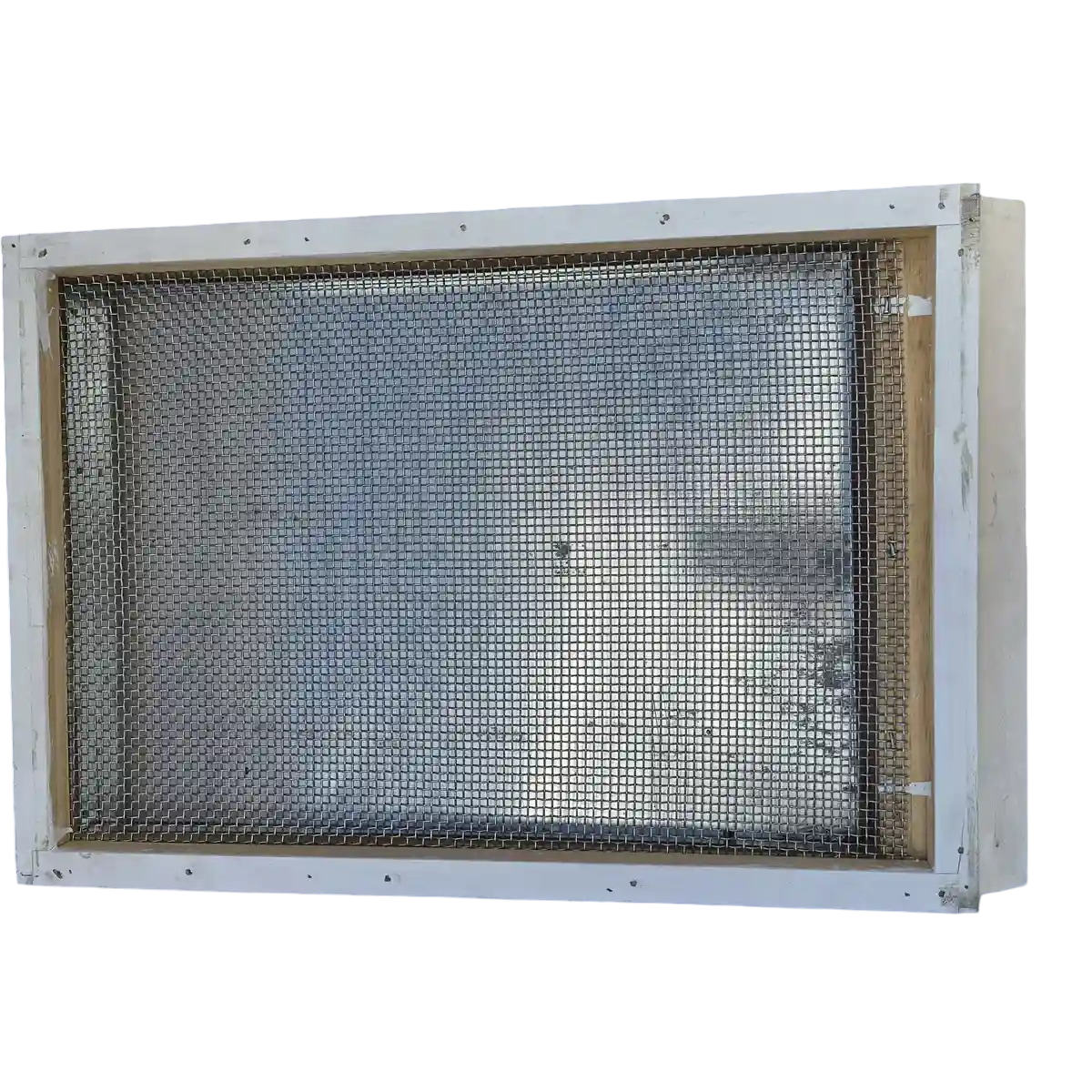 Mesh Bottom Board with Beetle Trap – 8 & 10 Frame